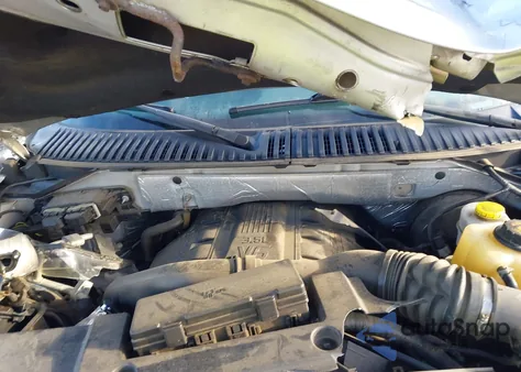 2017 Ford Expedition Xlt z USA, uszkodzony, nr VIN 1FMJU1HT6HEA43958